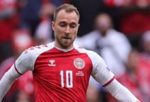 تأجلت عودة النجم الدنماركي كريستيان إريكسن إلى تشكيلة منتخب بلاده لبضعة أيام بسبب إصابته بفيروس كورونا بعد أن كان مقرراً أن ينضم إلى المنتخب