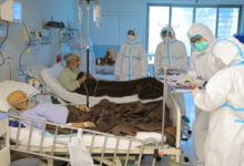 أزمة كورونا كشفت العجز الذي يعاني منه نظام الصحة الدنماركي تعرضت منظمة الرعاية الصحية لضغوط شديدة خلال أزمة الكورونا