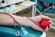 بنك الدم في آرهوس يفتقر إلى متبرعين بالدم والبلازما وذلك نتيجة للتوقف عن استيراد الدم من الأسواق العالمية ومحاولة تحقيق الاكتفاء الذاتي