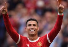 رونالدو يعود للعب مع فريقه Manchester United بعد الحادث الأليم لوفاة ابنه. ذلك بعد أن غاب عن هزيمة فريقه أمام ليفربول يوم الثلاثاء بسبب