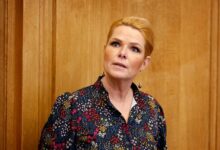 ستظهر  العضوة السابقة في الحزب الليبرالي Inger Støjberg المدانة بقضية فصل أزواج اللاجئين كمناظرة في برنامج إذاعي جديد.