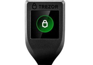 محفظة بيتكوين Trezor Model T