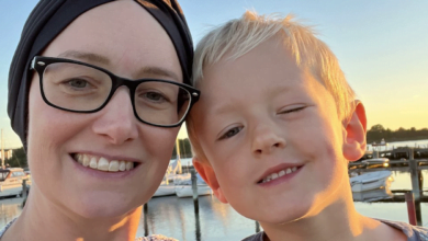 توقع الأطباء أن تحيا كاميلا المصابة بالسرطان من عام حتى 5 أعوام بعد تشخيصها، وقد كان ذلك منذ عامين. وقد اختارت أن يحضر ابنها وفاتها.
