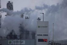 تسرب لمواد نقطية أدى إلى حريق في مصفاة Crossbridge Energy المسؤولة عن إنتاج 35% من الوقود الدنماركي، وهنا آخر التحديثات.