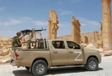 قتل تنظيم الدولة الإسلامية داعش ما لا يقل عن 53 شخص يوم الجمعة أثناء بحث هؤلاء الأشخاص عن الكمأ لجمعه وبيعه لاحقاً.